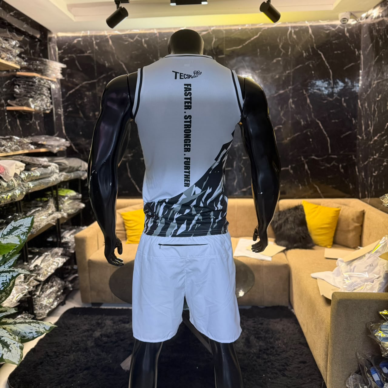 Ensemble Tecspo Sp25 (Debardeur+Short )