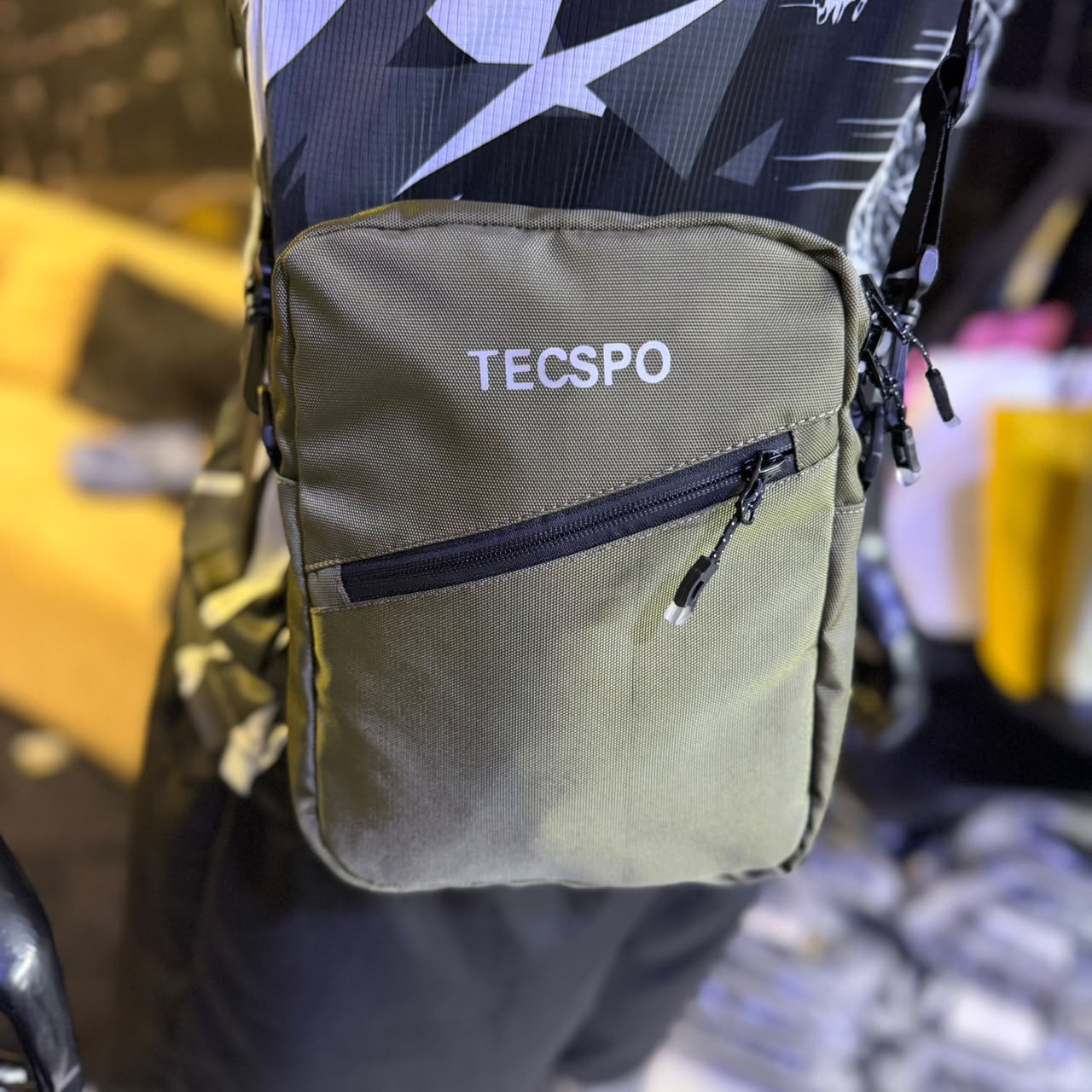 Sac à bandoulière Tecspo Oli20